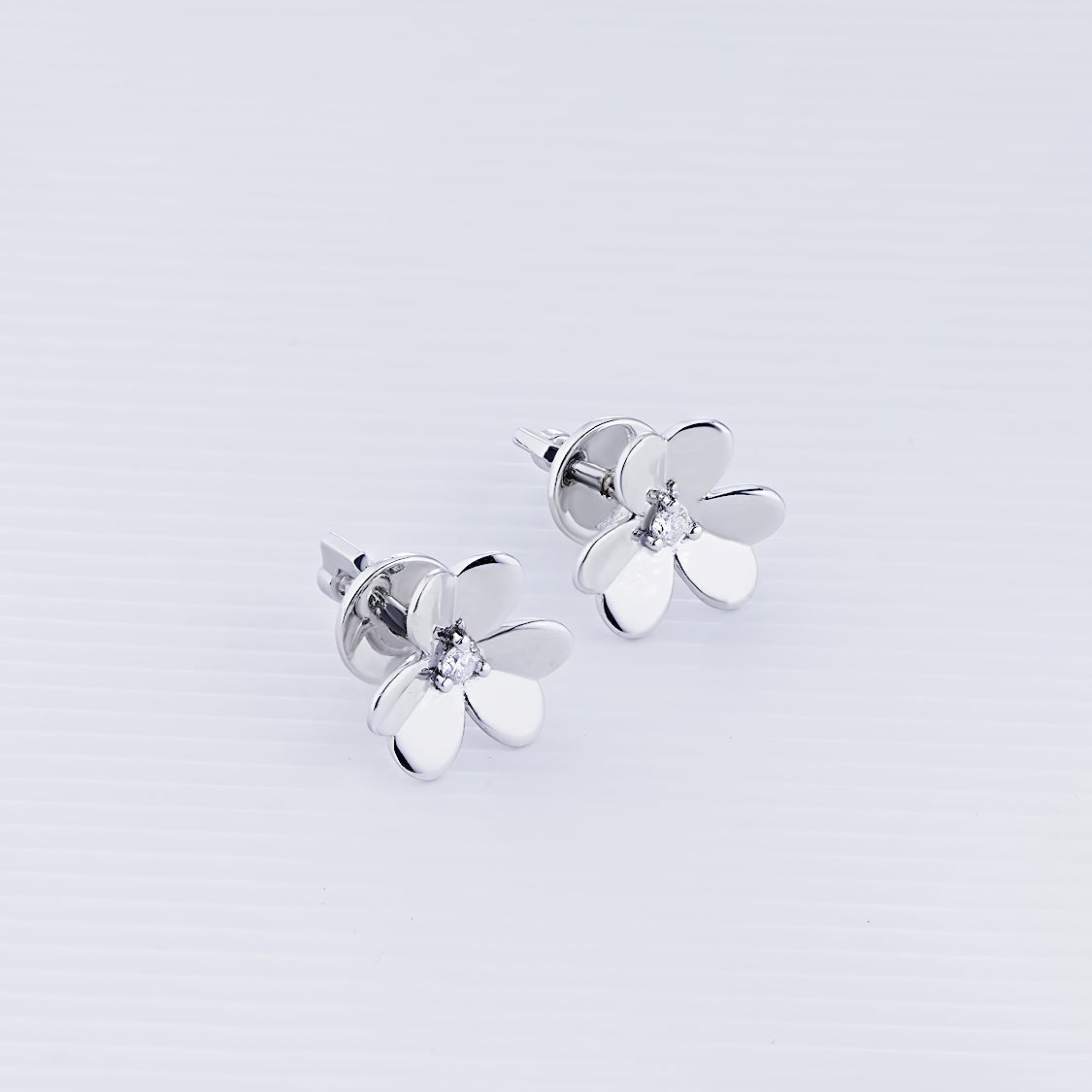 Sterling Silver Earring Studs with Lab-Created Diamonds 0.040 CT.TW