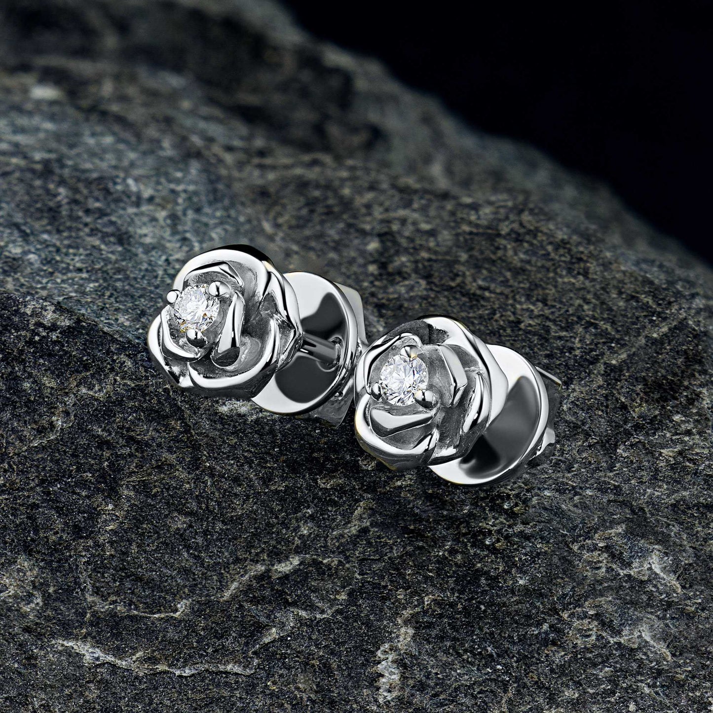 Sterling Silver Earring Studs with Lab-Created Diamonds 0.090 CT.TW