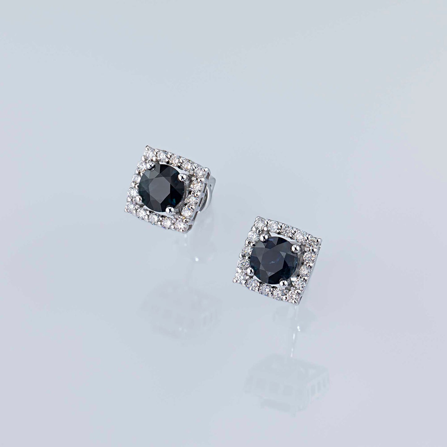 14K White Gold Earring Studs with Emerald and Lab-Created Diamonds 1.270 CT.TW