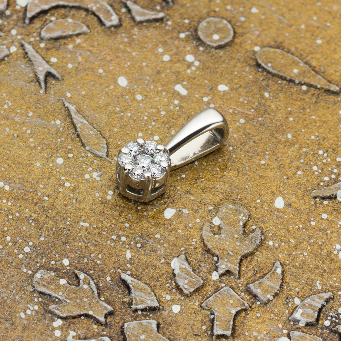 14K White Gold Pendant with Lab-Created Diamonds 0.090 CT.TW