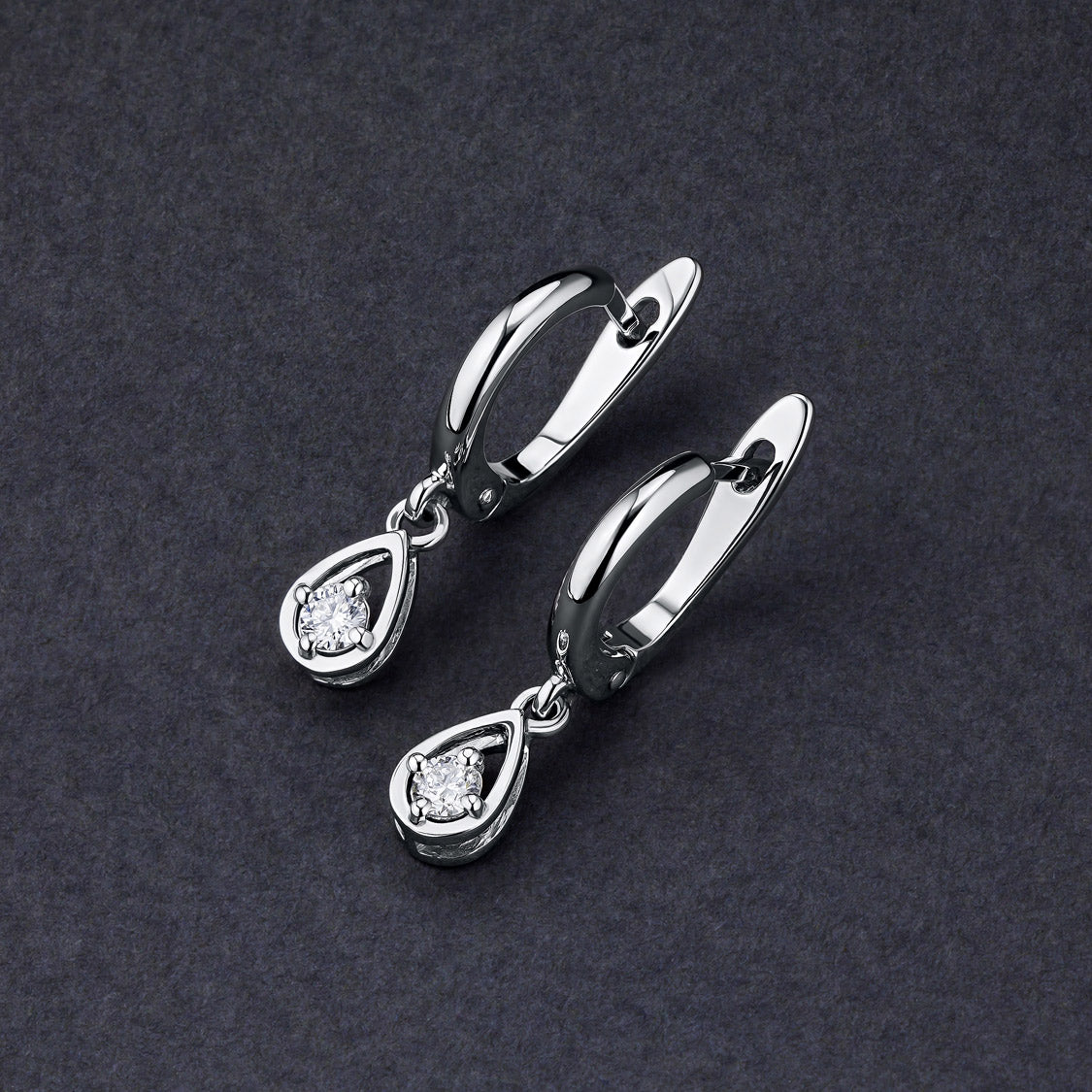 14K White Gold Earrings with Lab-Created Diamonds 0.170 CT.TW