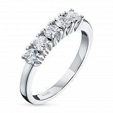 Valkokultainen sormus timanttikoru