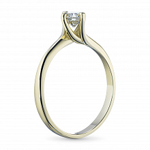 Keltakultainen sormus timanttikoru