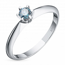 Sormus jossa kasvanut timantti