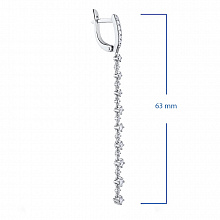 Valkokultainen korvakoru kasvatetut timantit