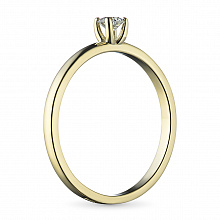 Keltakultainen sormus timanttikoru