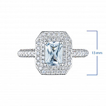 Sormus timanttikoru ja topaasin kanssa