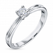 Valkokultainen sormus timanttikoru