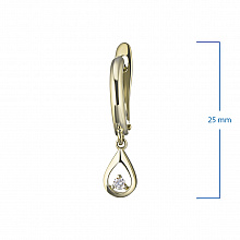 Keltakultainen korvakoru timanttikoru