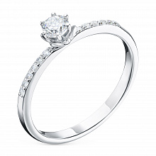 Valkokultainen sormus timanttikoru