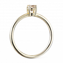 Keltakultainen sormus timanttikoru