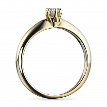 Keltakultainen sormus timanttikoru