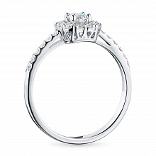 Hopeinen sormus kasvatetut timantit