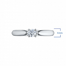 Valkokultainen sormus timanttikoru