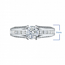 Valkokultainen sormus timanttikoru