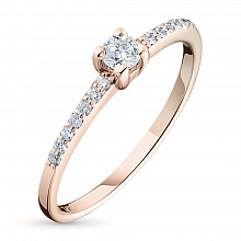 Punakultaiset sormus timanttikoru