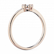 Punakultaiset sormus timanttikoru