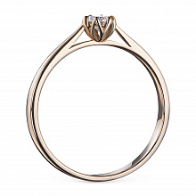 Punakultaiset sormus timanttikoru