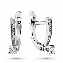 Valkokultainen korvakoru timanttikoru