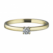 Keltakultainen sormus timanttikoru