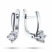 Valkokultainen korvakoru timanttikoru