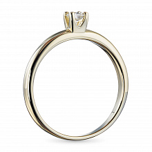 Keltakultainen sormus timanttikoru