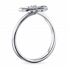 Valkokultainen sormus timanttikoru