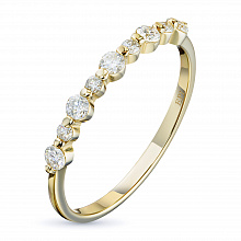 Keltakultainen sormus timanttikoru