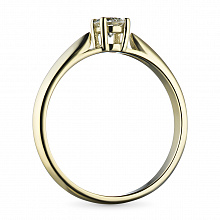 Keltakultainen sormus timanttikoru